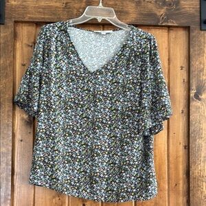 LOFT Black and White Boxy Short Sleeve Blouse